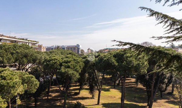 appartamento in vendita a Roma in zona Ardeatino