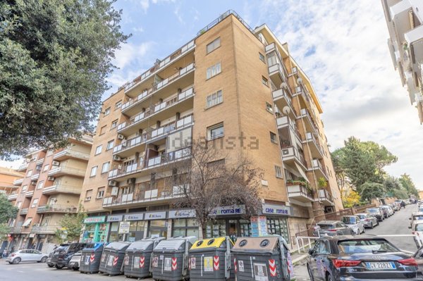 appartamento in vendita a Roma in zona Aurelio