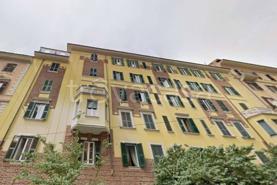 appartamento in vendita a Roma in zona Esquilino