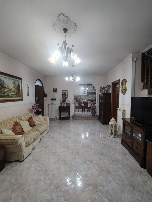 appartamento in vendita a Roma in zona Finocchio