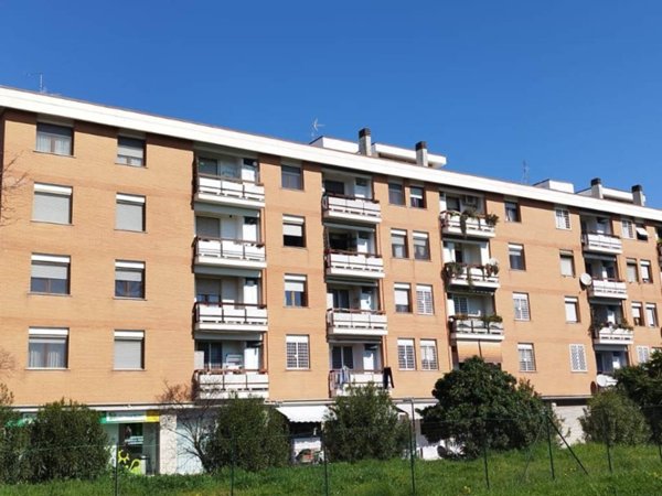 appartamento in vendita a Roma in zona Acilia