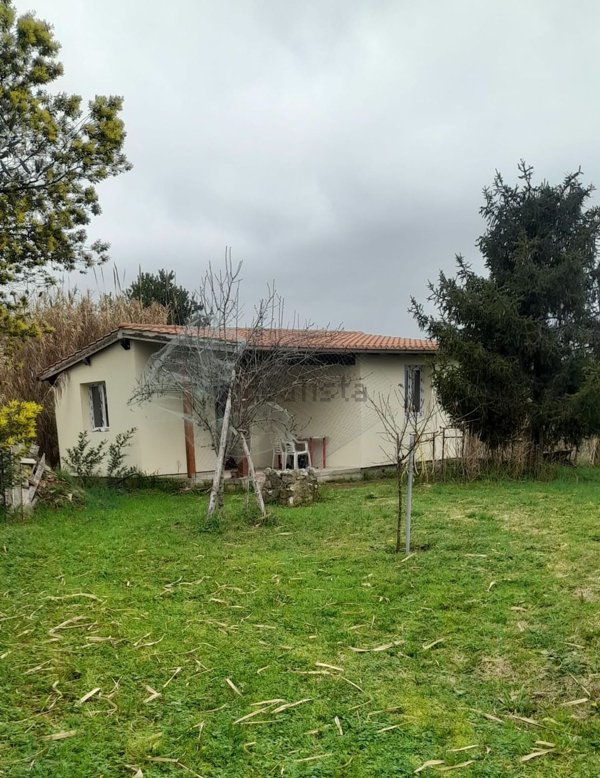 appartamento in vendita a Roma in zona Casal Palocco