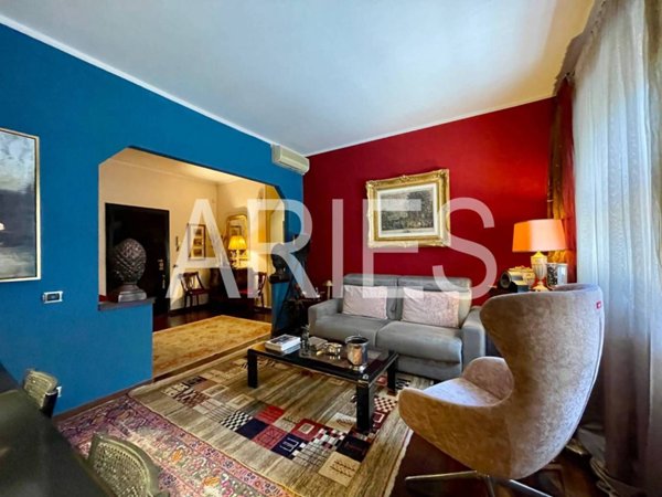 appartamento in vendita a Roma in zona EUR