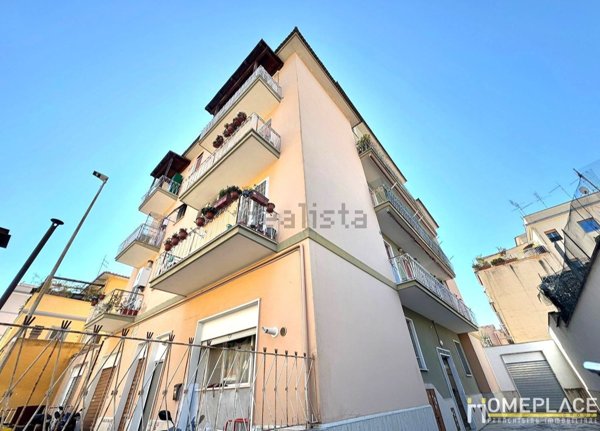appartamento in vendita a Roma in zona Torre Maura