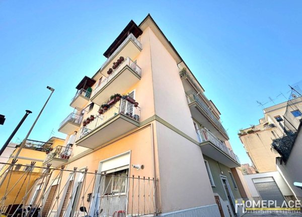 appartamento in vendita a Roma in zona Torre Maura