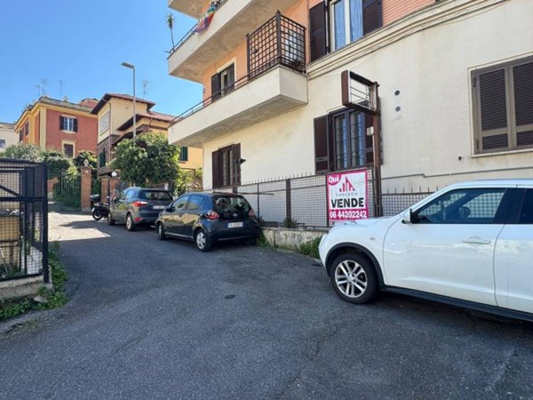 negozio in vendita a Roma