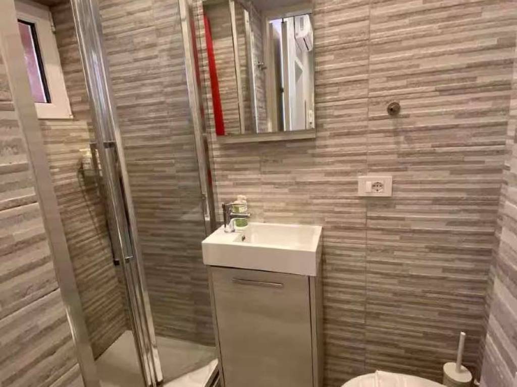 appartamento in vendita a Roma in zona Parione/Sant'Eustachio