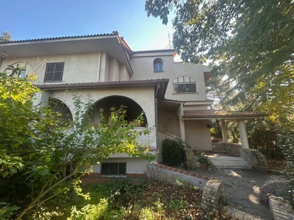 casa indipendente in vendita a Roma in zona Casal Boccone