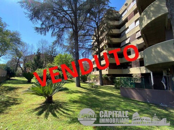 appartamento in vendita a Roma in zona Giuliano Dalmata