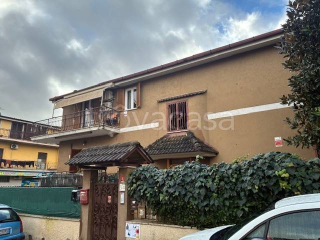 appartamento in vendita a Roma in zona Ponte di Nona