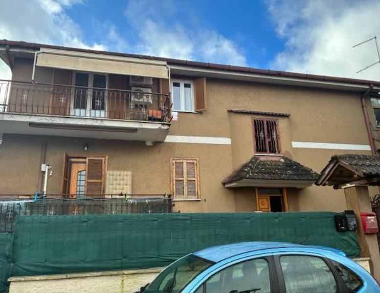 appartamento in vendita a Roma in zona Ponte di Nona