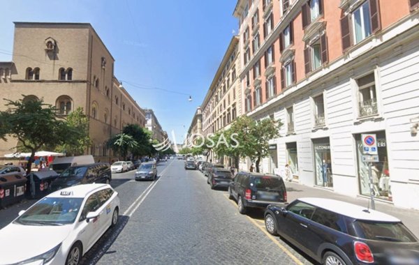 negozio in vendita a Roma in zona Rione Prati