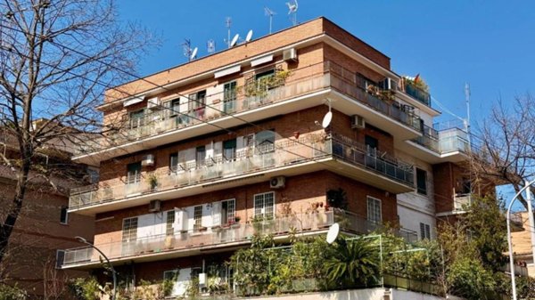 appartamento in vendita a Roma in zona Monte Sacro/Talenti