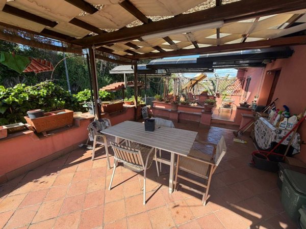 appartamento in vendita a Roma in zona Ardeatino