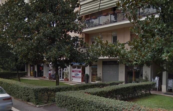 negozio in vendita a Roma in zona Labaro