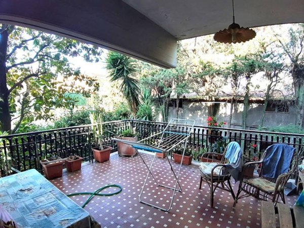 appartamento in vendita a Roma in zona Appio Pignatelli