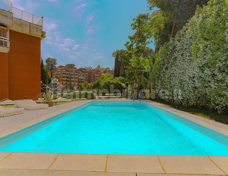 appartamento in vendita a Roma