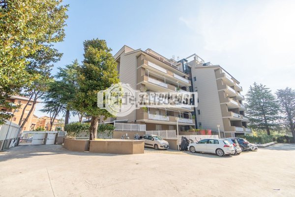 appartamento in vendita a Roma in zona La Pisana