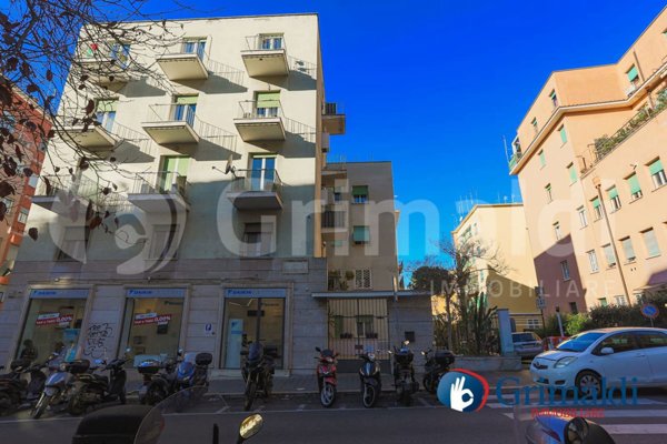 appartamento in vendita a Roma in zona Gianicolense