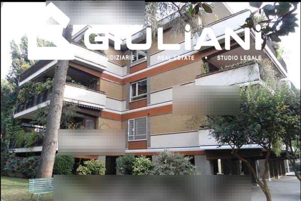appartamento in vendita a Roma in zona Tor di Quinto