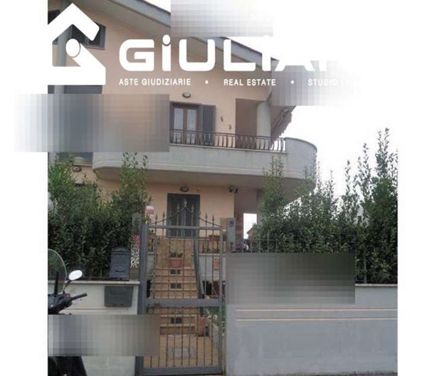 appartamento in vendita a Roma in zona Borghesiana