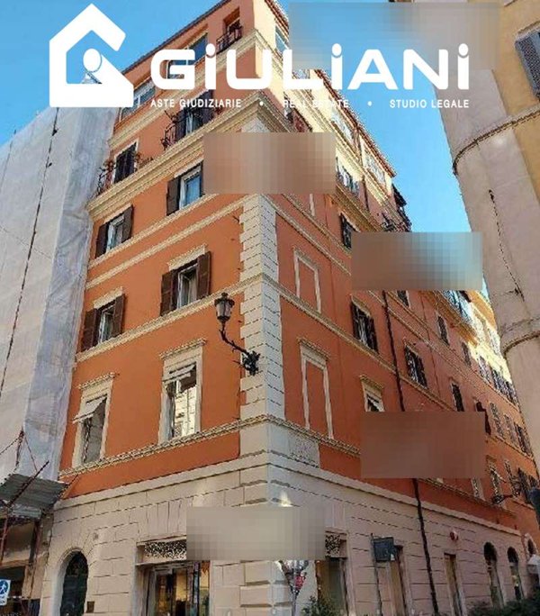 appartamento in vendita a Roma in zona Campo Marzio