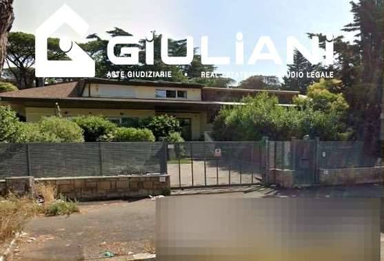 casa indipendente in vendita a Roma in zona EUR