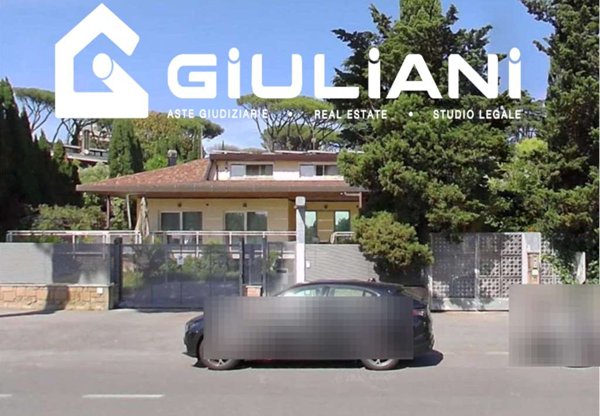 casa indipendente in vendita a Roma in zona EUR