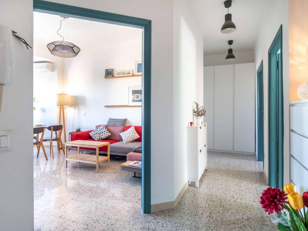 appartamento in vendita a Roma in zona Appio Claudio