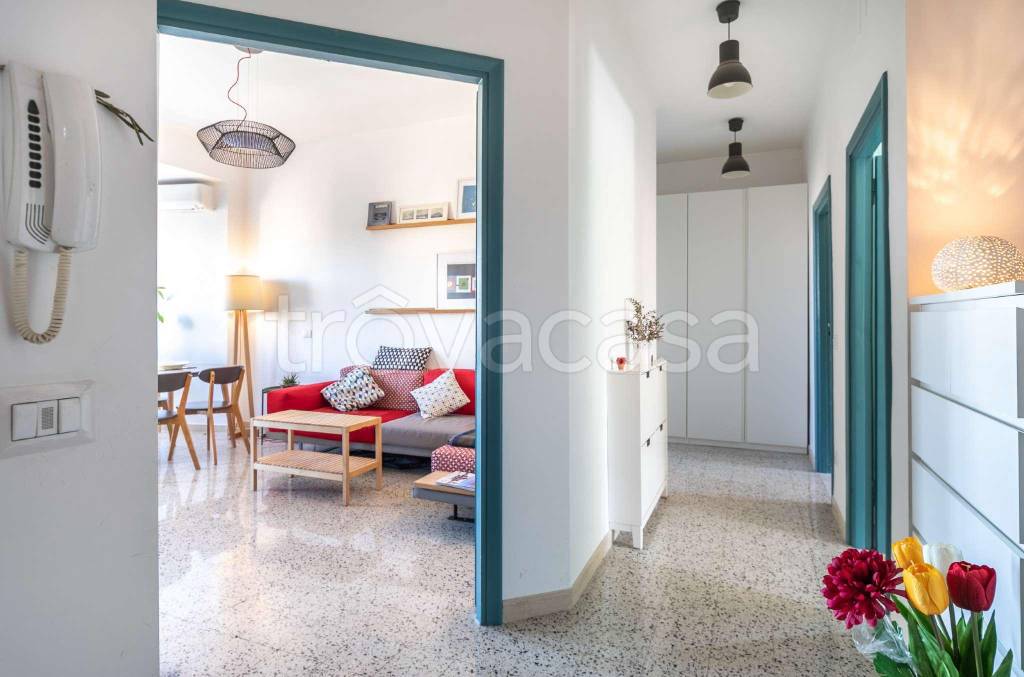 appartamento in vendita a Roma in zona Appio Claudio