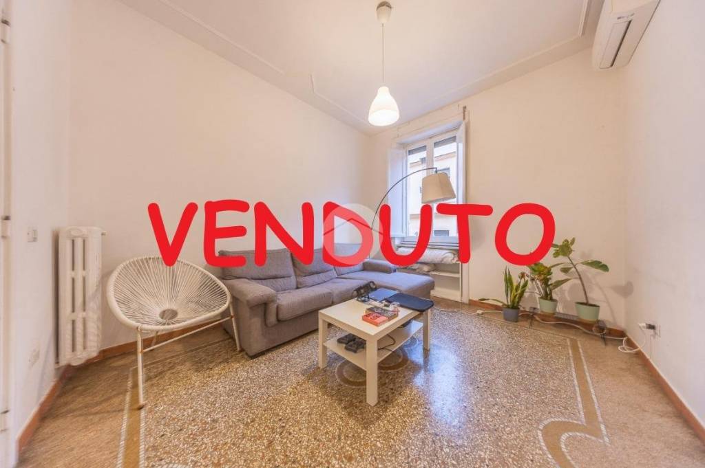 appartamento in vendita a Roma in zona Esquilino