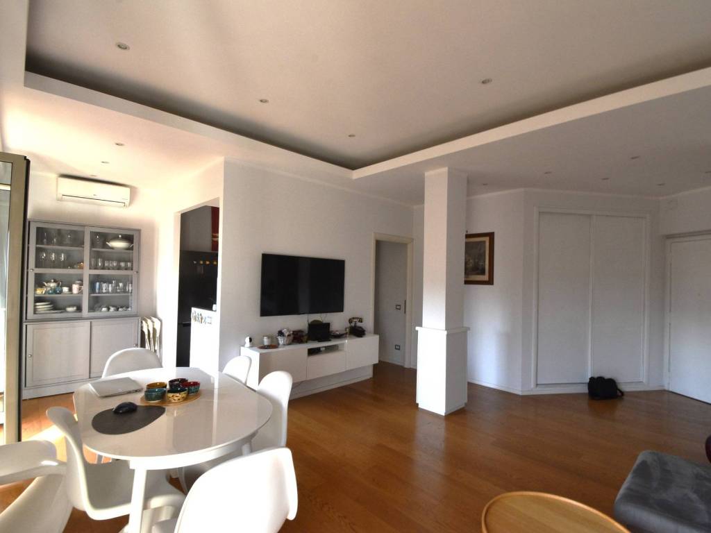 appartamento in vendita a Roma in zona Trastevere