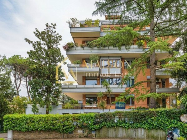 appartamento in vendita a Roma in zona Della Vittoria