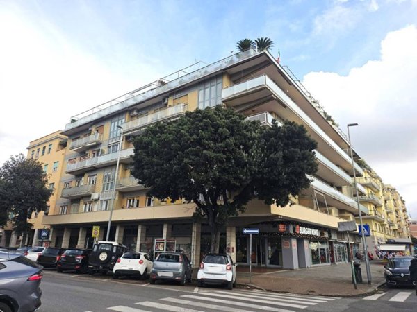 appartamento in vendita a Roma in zona Ostia