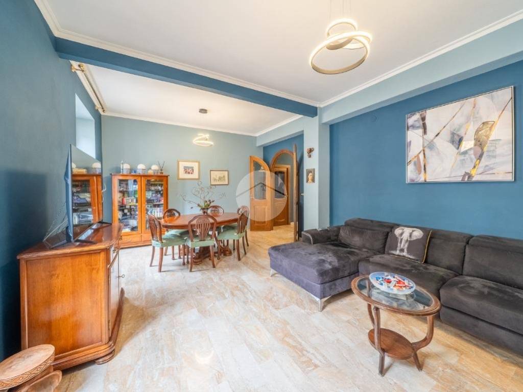 appartamento in vendita a Roma in zona Esquilino