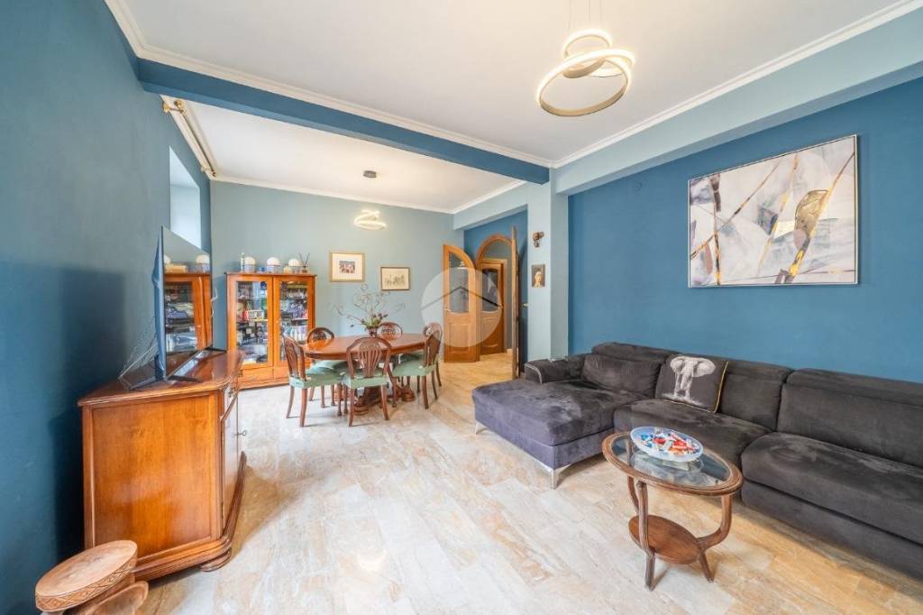 appartamento in vendita a Roma in zona Esquilino