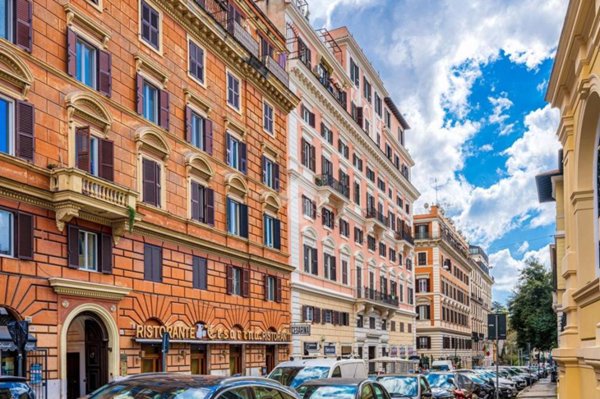 appartamento in vendita a Roma in zona Ludovisi/Sallustiano