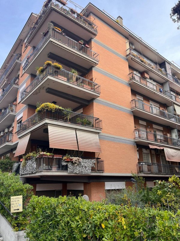 appartamento in vendita a Roma in zona Monte Sacro/Talenti