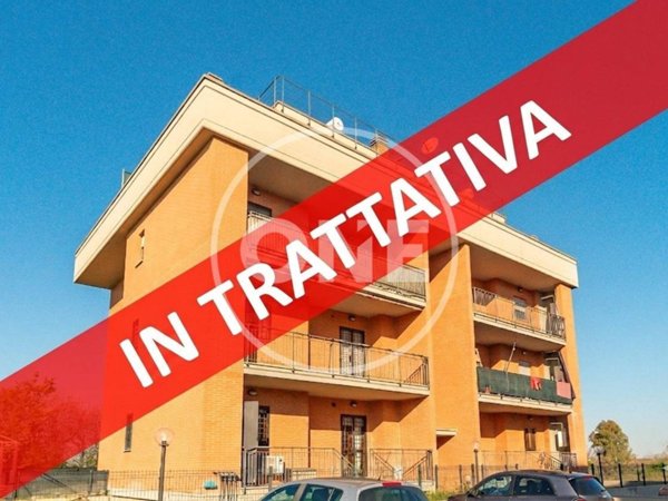 appartamento in vendita a Roma in zona Lunghezza