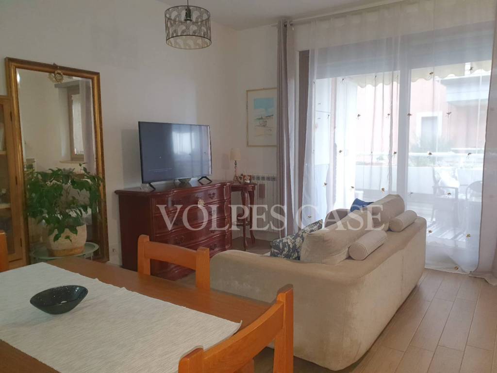 appartamento in vendita a Roma in zona Ponte Mammolo