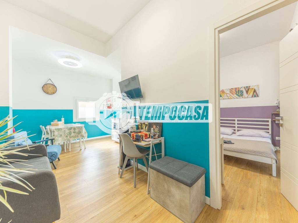 appartamento in vendita a Roma in zona Don Bosco