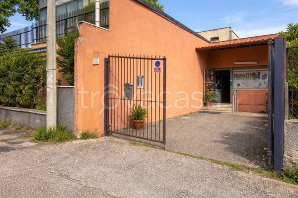 negozio in vendita a Roma in zona Gianicolense