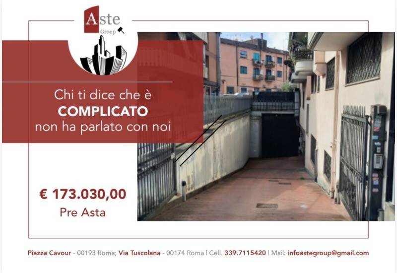appartamento in vendita a Roma in zona Prenestino-Labicano