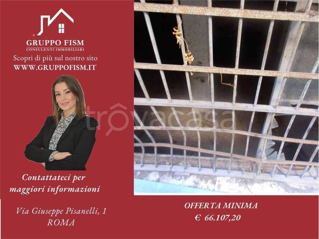 locale commerciale in vendita a Roma in zona Giuliano Dalmata