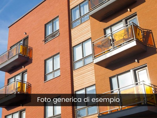 appartamento in vendita a Roma in zona Torrione Cerquetta