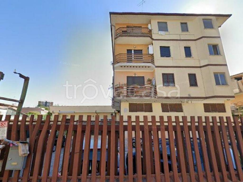 appartamento in vendita a Roma in zona Acilia