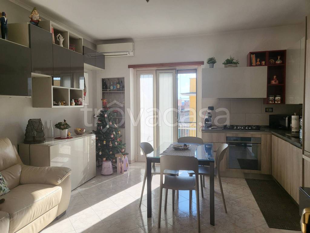 appartamento in vendita a Roma in zona Cinecittà