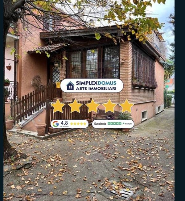 appartamento in vendita a Roma in zona Casal Morena