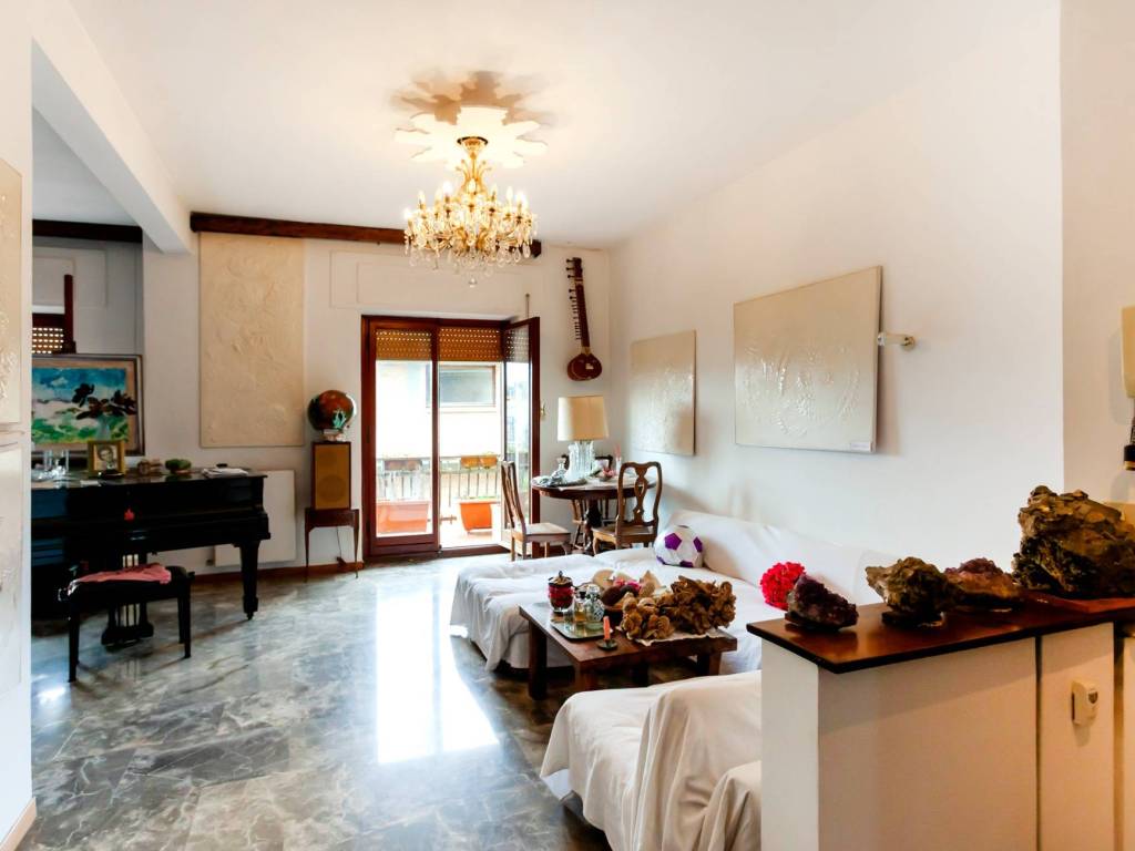 appartamento in vendita a Roma