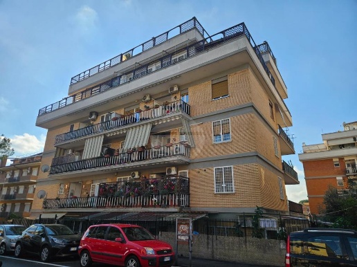 appartamento in vendita a Roma in zona Torrevecchia